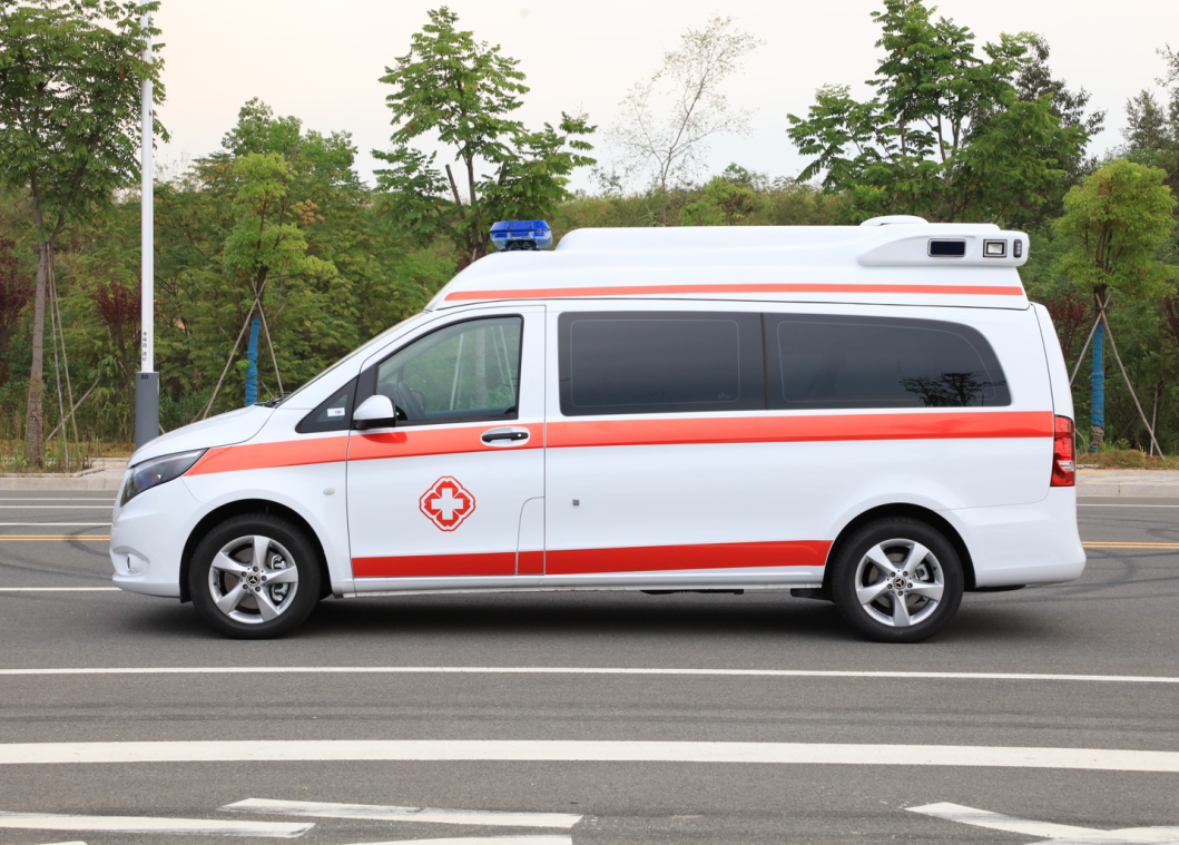銀川長途救護車轉運/個人救護車送病人-24小時轉運