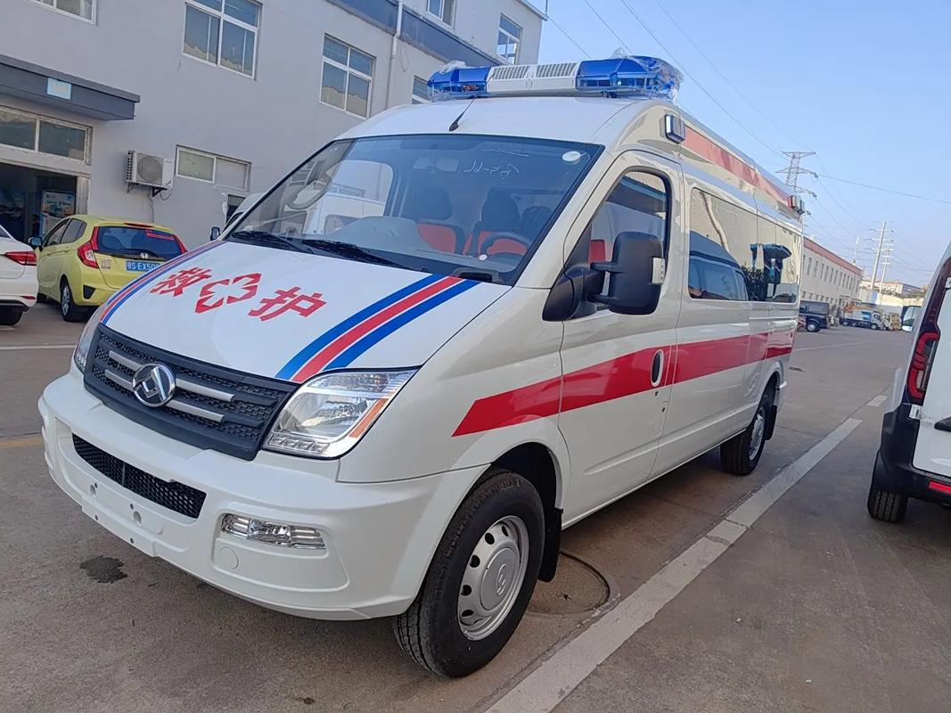 鄭州私家救護(hù)車轉(zhuǎn)運(yùn)/救護(hù)車出院回家-隨叫隨到