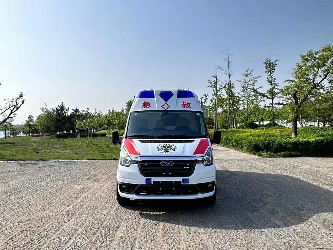 景德鎮(zhèn)個人救護車送病人/跨省救護車轉(zhuǎn)運-全國服務(wù)