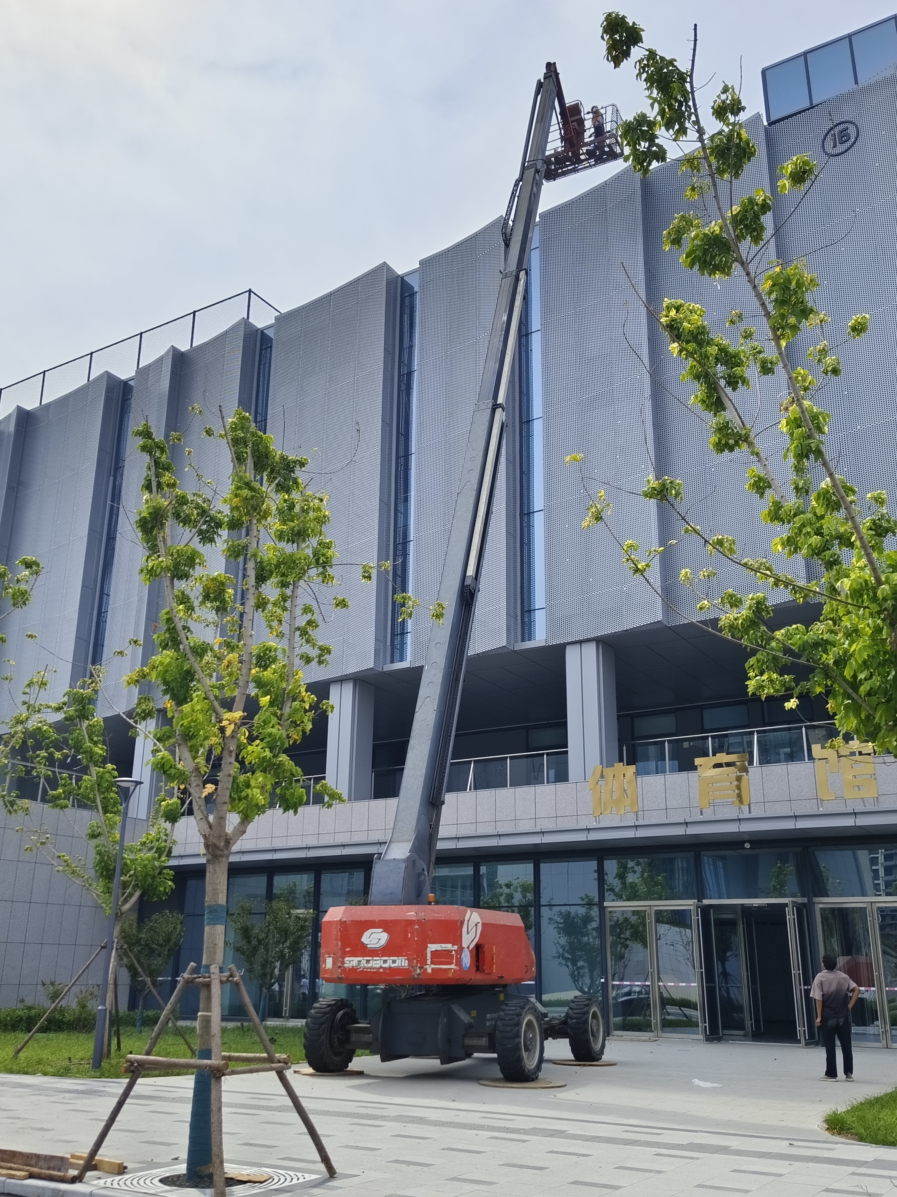 煙臺招遠(yuǎn)柴油曲臂車出租