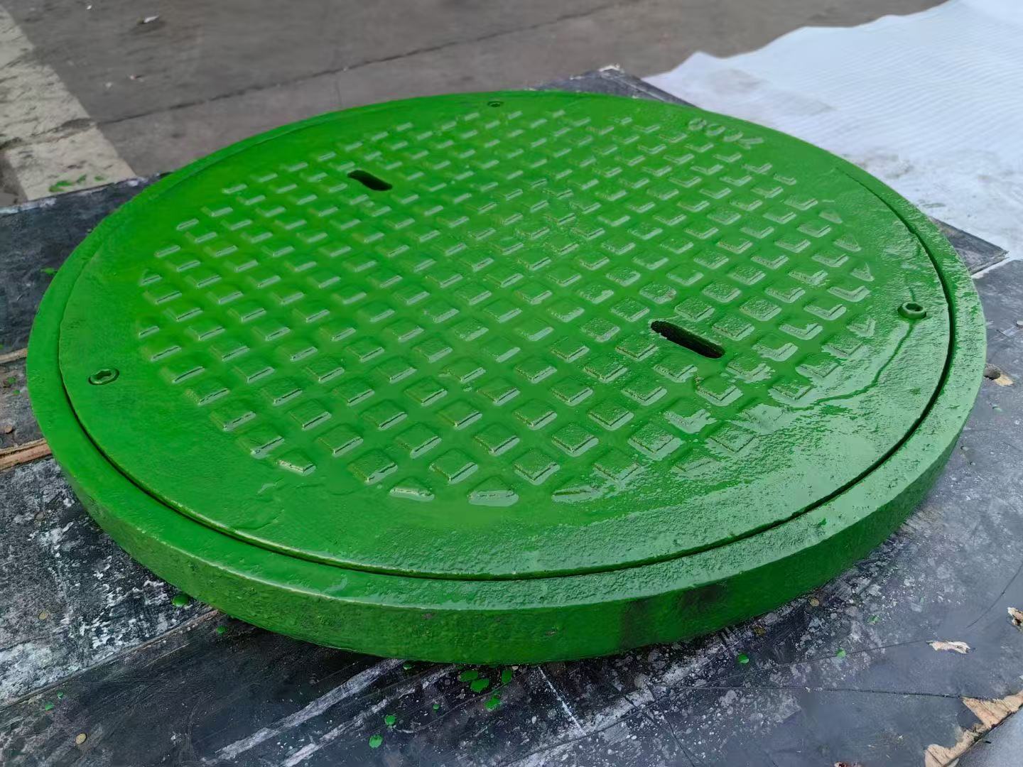阿拉善盟小區(qū)雨水溝蓋板-路政井蓋-按需定制