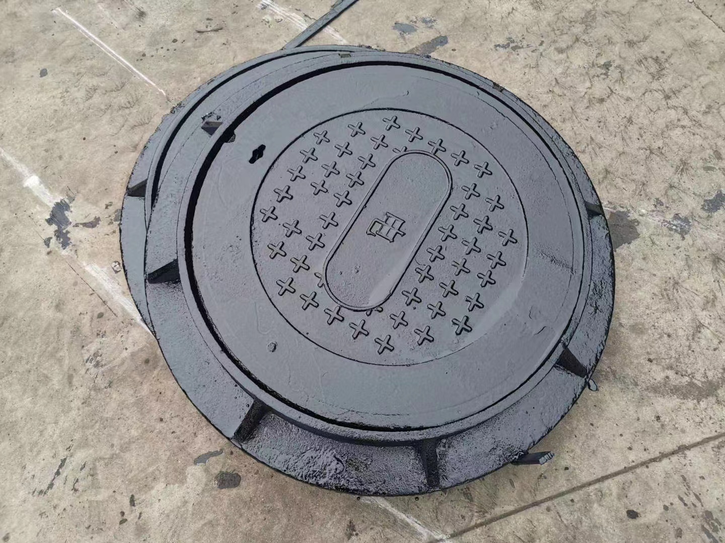 阿拉善盟球墨鑄鐵復合篦子-承載10T溝蓋板-現(xiàn)貨銷售