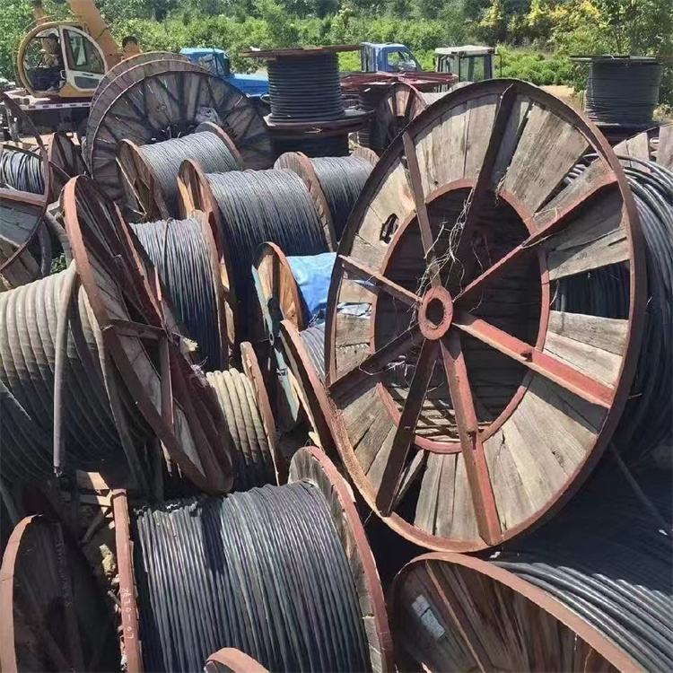 寶山回收廢電纜現(xiàn)場(chǎng)結(jié)算架空線回收