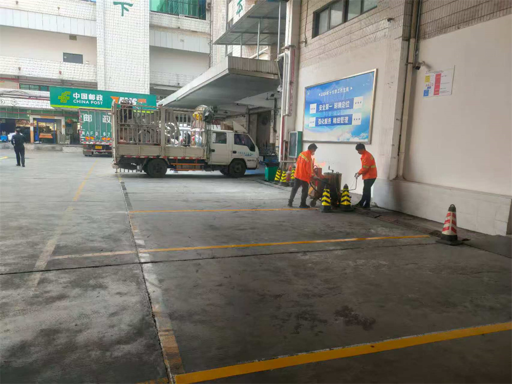 廣西河池都安瑤族自治汽車位冷涂劃線多少錢