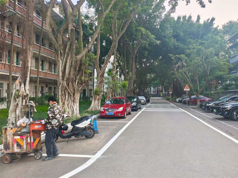 河池巴馬瑤族自治園區(qū)道路熱熔標(biāo)線