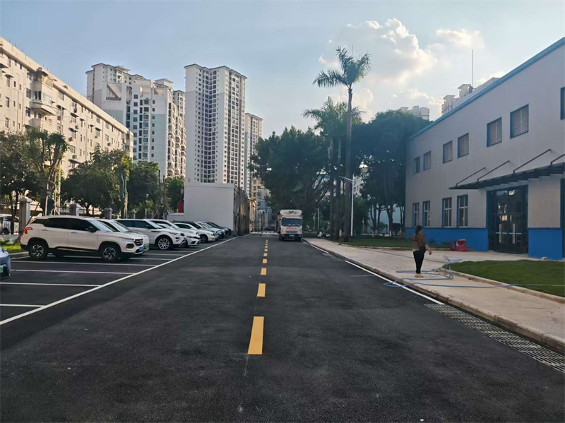 北海銀海區(qū)廠區(qū)熱熔地面劃線