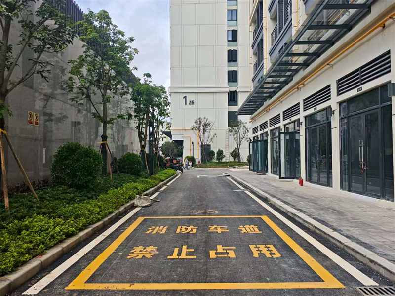玉林博白駕校熱熔地標線