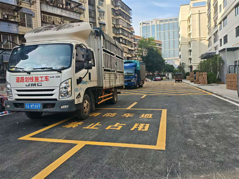 玉林博白駕校熱熔地標線