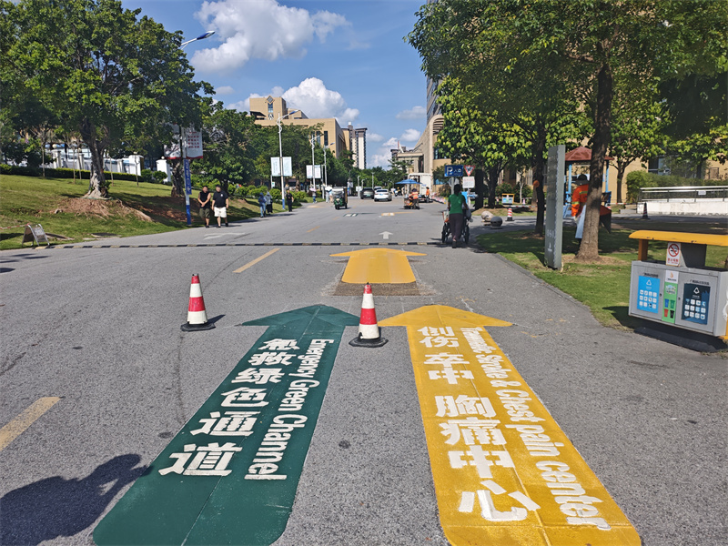 來(lái)賓忻城廠區(qū)熱熔劃線